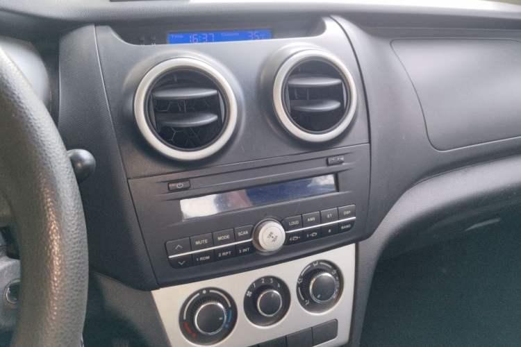 Used CHANGAN KAICHENG Ounuo S 2014 1.5L Base Version Audio And AC Panel