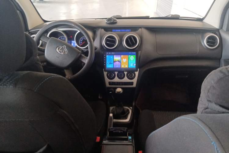 Used CHANGAN KAICHENG Ounuo S 2014 1.5L Base Version Center Console