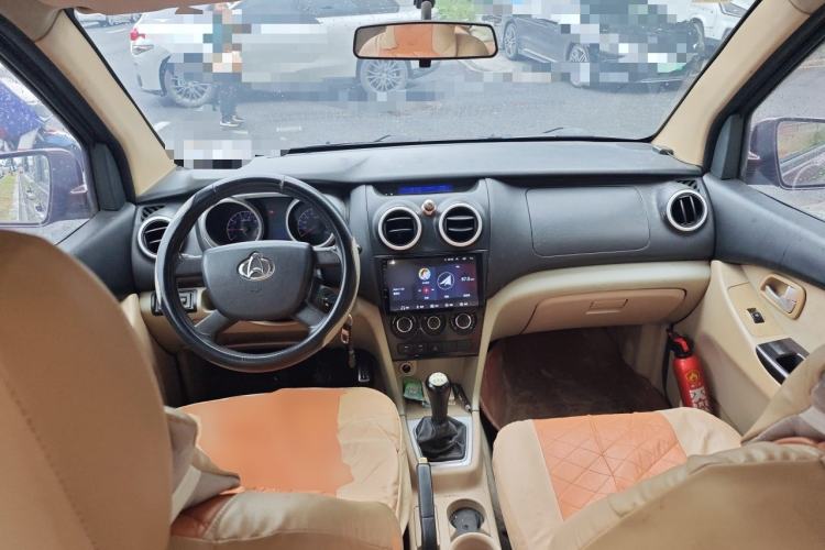 Used CHANGAN KAICHENG Ounuo S 2014 1.5L Base Version Center Console