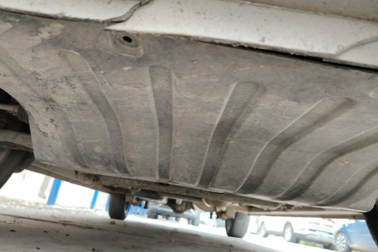 Used CHANGAN KAICHENG Ounuo S 2014 1.5L Base Version Chassis Front