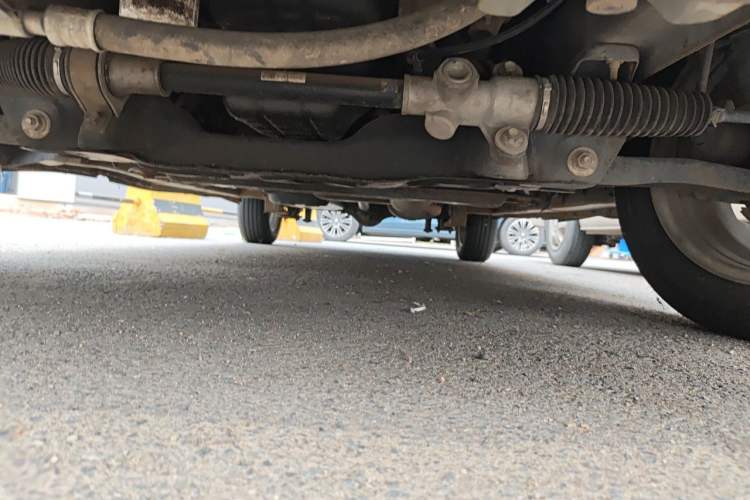 Used CHANGAN KAICHENG Ounuo S 2014 1.5L Elite Model Chassis Front