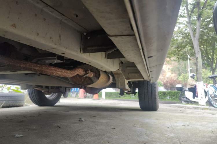 Used CHANGAN KAICHENG Ounuo S 2014 1.5L Elite Model Chassis Front Left