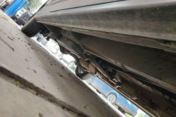 Used CHANGAN KAICHENG Ounuo S 2014 1.5L Base Version Chassis Front Right