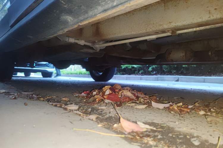 Used CHANGAN KAICHENG Ounuo S 2014 1.5L Base Version Chassis Front Right