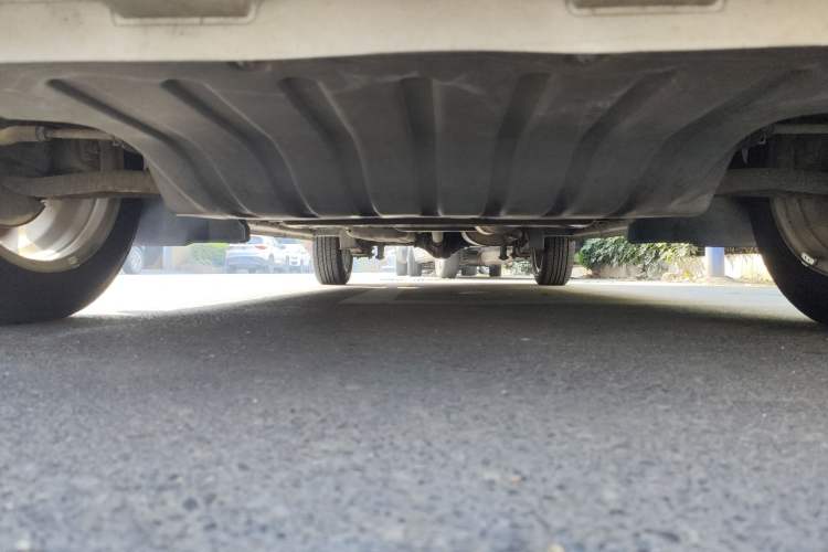 Used CHANGAN KAICHENG Ounuo S 2014 1.5L Base Version Chassis Front
