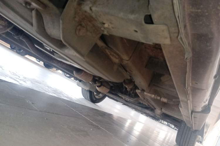 Used CHANGAN KAICHENG Ounuo S 2014 1.5L Base Version Chassis Rear Right
