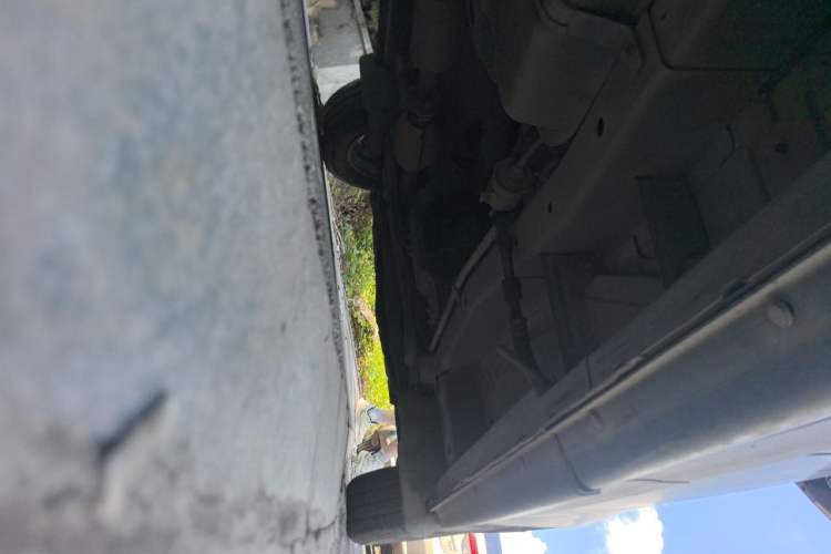 Used CHANGAN KAICHENG Ounuo S 2014 1.5L Luxury Model Chassis Rear Right