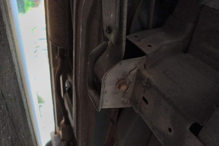 Used CHANGAN KAICHENG Ounuo S 2014 1.5L Base Version Chassis Rear Right