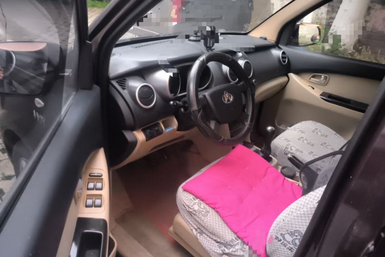 Used CHANGAN KAICHENG Ounuo S 2014 1.5L Elite Model Driver Seat