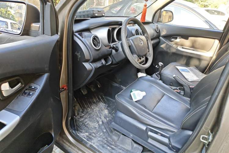 Used CHANGAN KAICHENG Ounuo S 2014 1.5L Base Version Driver Seat