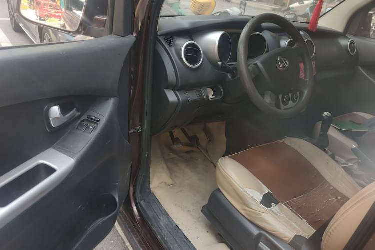 Used CHANGAN KAICHENG Ounuo S 2014 1.5L Base Version Driver Seat