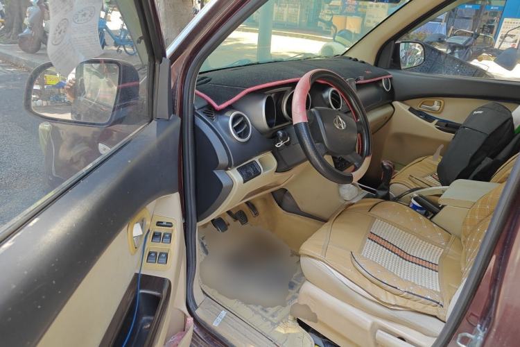 Used CHANGAN KAICHENG Ounuo S 2014 1.5L Elite Model Driver Seat