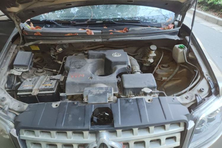 Used CHANGAN KAICHENG Ounuo S 2014 1.5L Base Version Engine Bay