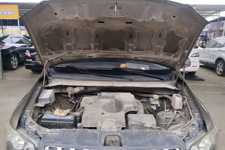 Used CHANGAN KAICHENG Ounuo S 2014 1.5L Base Version Engine Bay