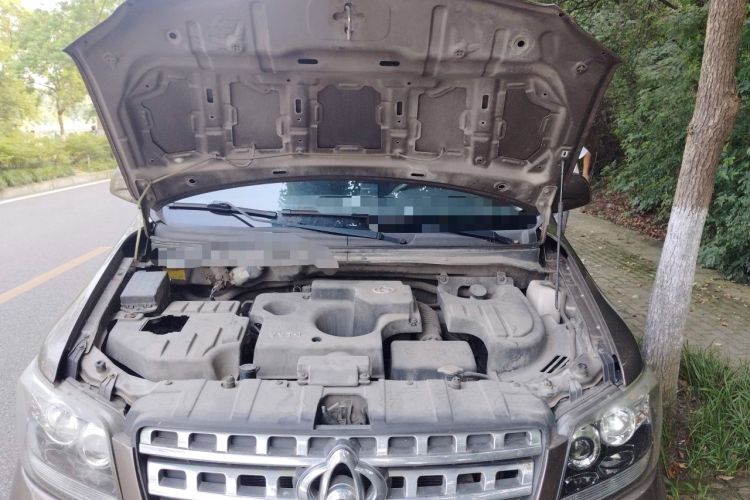 Used CHANGAN KAICHENG Ounuo S 2014 1.5L Base Version Engine Bay