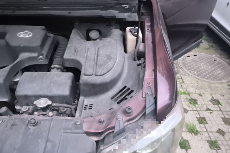 Used CHANGAN KAICHENG Ounuo S 2014 1.5L Elite Model Engine Bay Left
