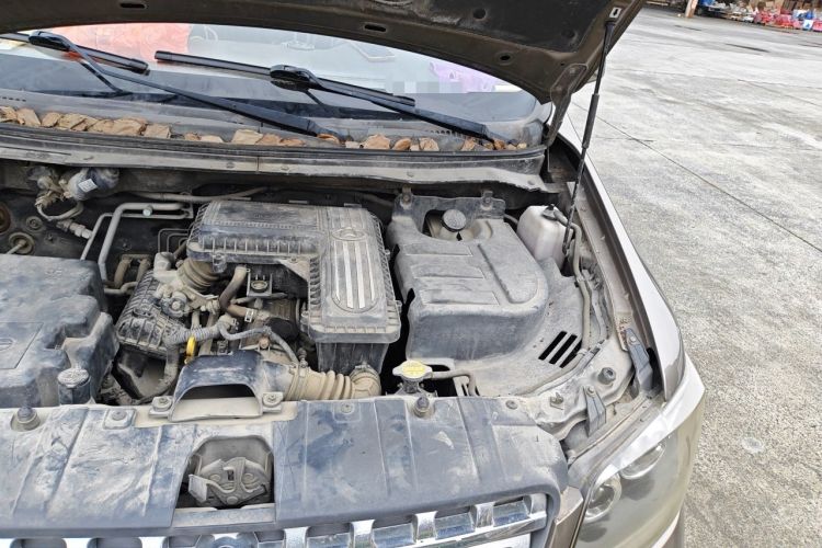 Used CHANGAN KAICHENG Ounuo S 2014 1.3L Elite Model Engine Bay Left