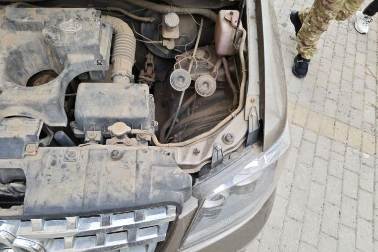 Used CHANGAN KAICHENG Ounuo S 2014 1.5L Base Version Engine Bay Left