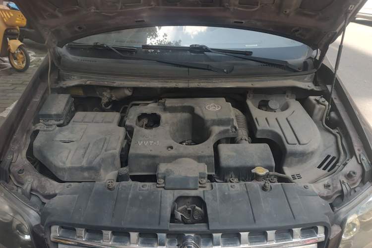 Used CHANGAN KAICHENG Ounuo S 2014 1.5L Base Version Engine Bay