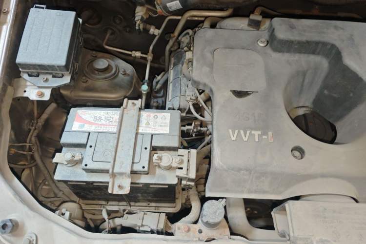 Used CHANGAN KAICHENG Ounuo S 2014 1.5L Base Version Engine Bay Right