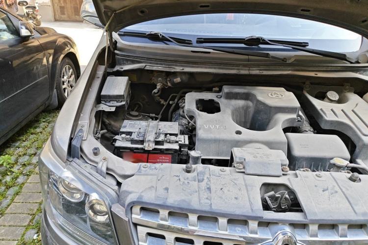 Used CHANGAN KAICHENG Ounuo S 2014 1.5L Base Version Engine Bay Right