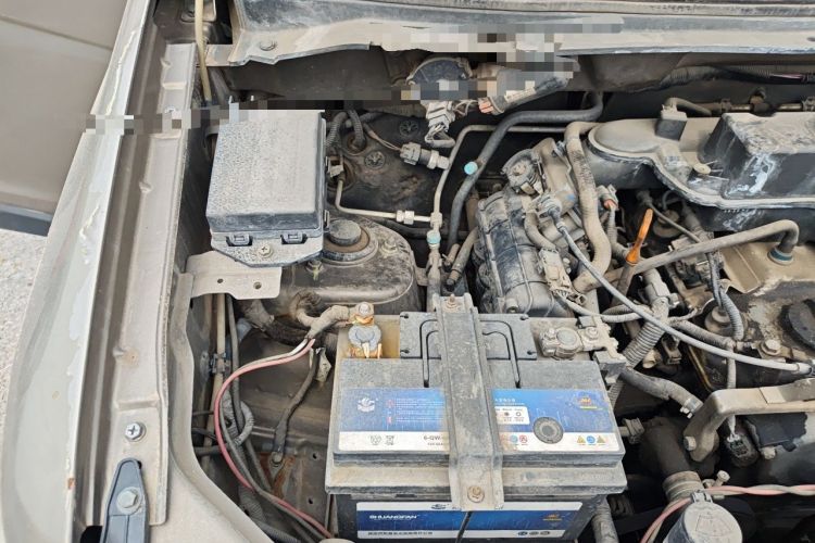 Used CHANGAN KAICHENG Ounuo S 2014 1.5L Elite Model Engine Bay Right