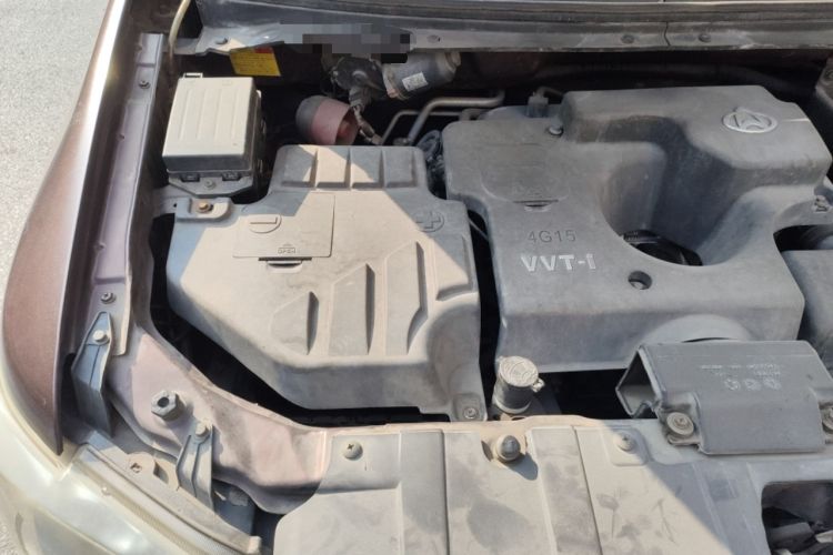 Used CHANGAN KAICHENG Ounuo S 2014 1.5L Base Version Engine Bay Right