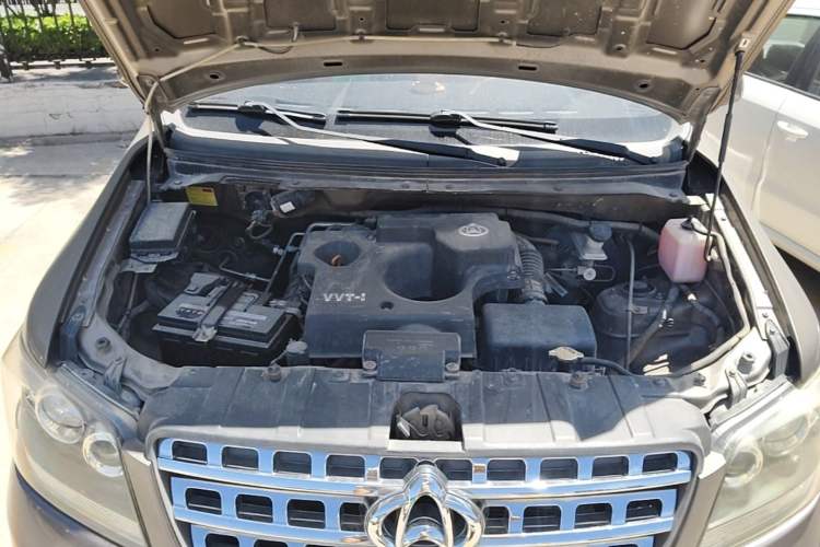 Used CHANGAN KAICHENG Ounuo S 2014 1.5L Base Version Engine Bay