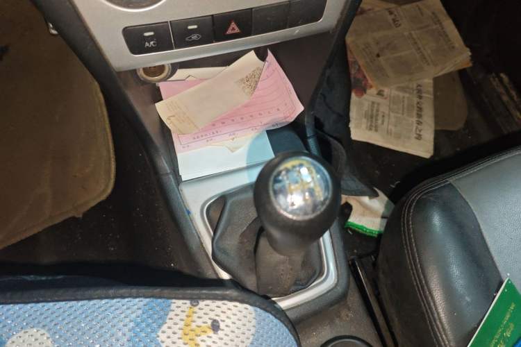 Used CHANGAN KAICHENG Ounuo S 2014 1.5L Base Version Gear Lever