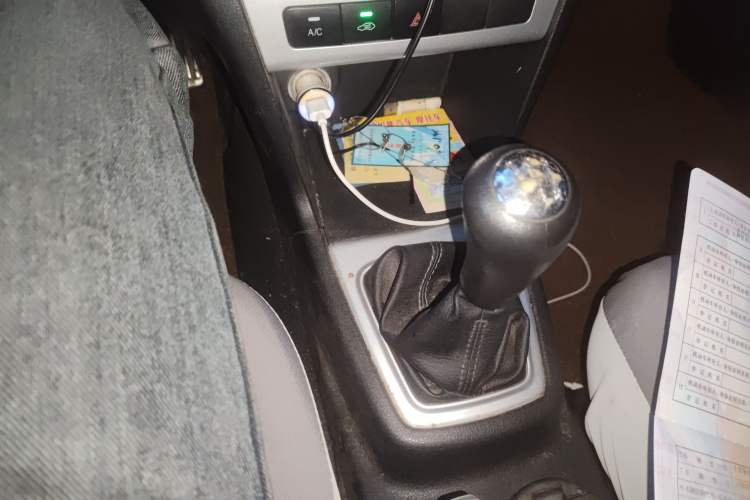 Used CHANGAN KAICHENG Ounuo S 2014 1.5L Base Version Gear Lever