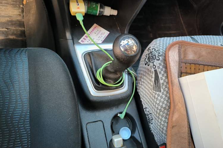 Used CHANGAN KAICHENG Ounuo S 2014 1.5L Base Version Gear Lever