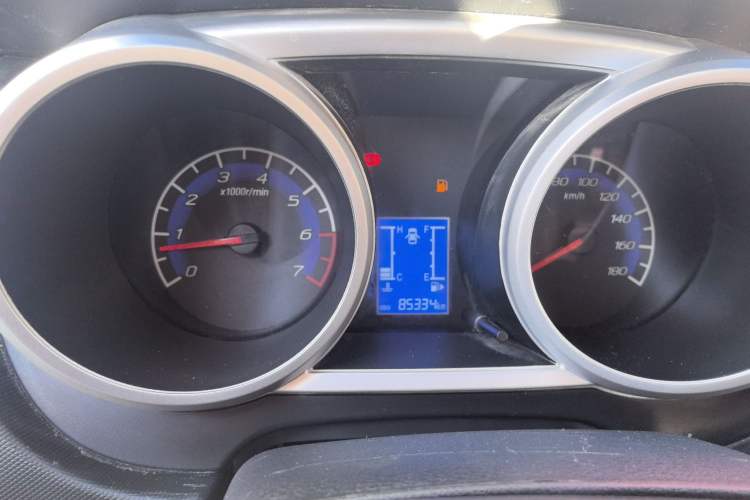 Used CHANGAN KAICHENG Ounuo S 2014 1.5L Base Version Instrument Cluster