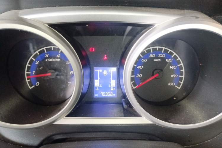 Used CHANGAN KAICHENG Ounuo S 2014 1.5L Base Version Instrument Cluster