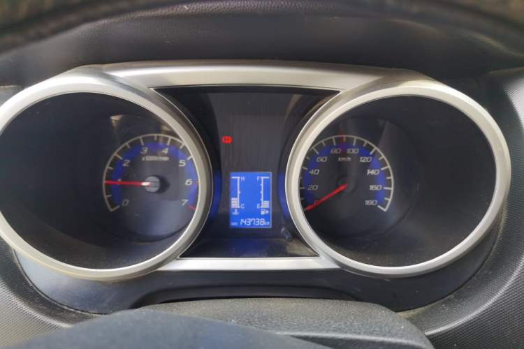 Used CHANGAN KAICHENG Ounuo S 2014 1.5L Luxury Model Instrument Cluster