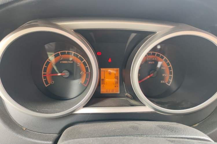 Used CHANGAN KAICHENG Ounuo S 2014 1.5L Base Version Instrument Cluster