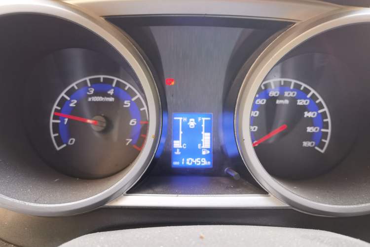 Used CHANGAN KAICHENG Ounuo S 2014 1.3L Base Version Instrument Cluster