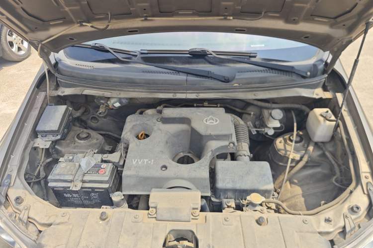 Used CHANGAN KAICHENG Ounuo S 2014 1.5L Base Version Interior 5