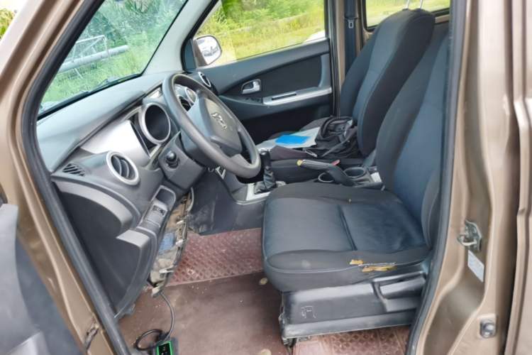 Used CHANGAN KAICHENG Ounuo S 2014 1.5L Base Version Left Front Seat