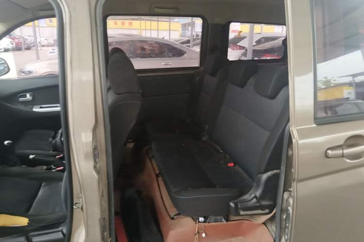 Used CHANGAN KAICHENG Ounuo S 2014 1.5L Base Version Left Rear Seat