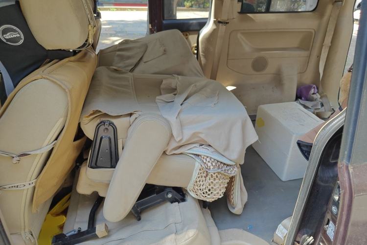 Used CHANGAN KAICHENG Ounuo S 2014 1.5L Elite Model Left Rear Seat