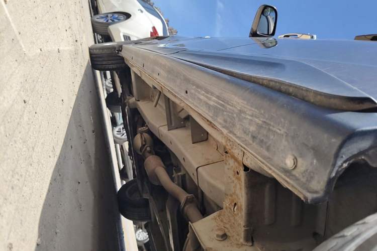 Used CHANGAN KAICHENG Ounuo S 2014 1.5L Base Version Left Side Sill