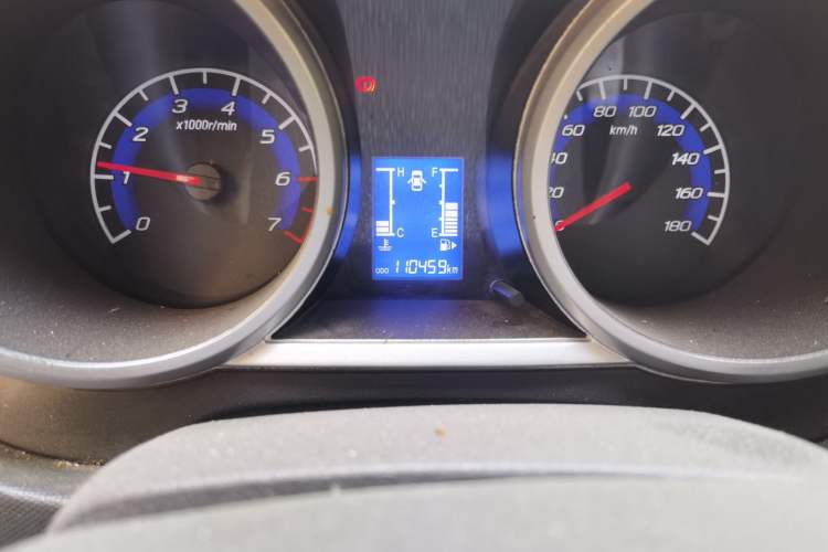 Used CHANGAN KAICHENG Ounuo S 2014 1.3L Base Version Odometer Close Up