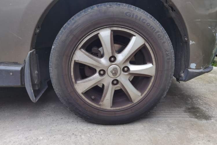 Used CHANGAN KAICHENG Ounuo S 2014 1.5L Base Version Right Front Wheel Hub
