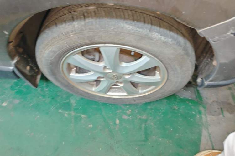 Used CHANGAN KAICHENG Ounuo S 2014 1.5L Base Version Right Front Wheel Hub