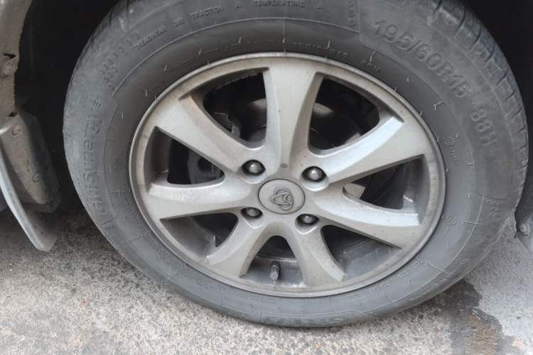 Used CHANGAN KAICHENG Ounuo S 2014 1.5L Base Version Right Front Wheel Hub