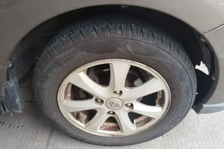 Used CHANGAN KAICHENG Ounuo S 2014 1.5L Base Version Right Front Wheel Hub