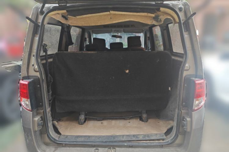 Used CHANGAN KAICHENG Ounuo S 2014 1.5L Base Version Trunk