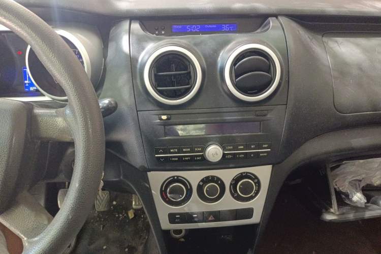Used CHANGAN KAICHENG Ounuo S 2014 1.5L Base Version Audio And AC Panel