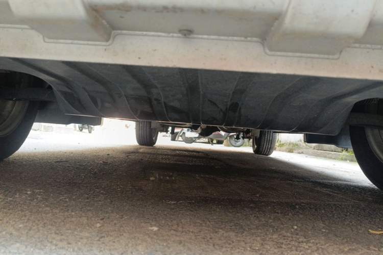 Used CHANGAN KAICHENG Ounuo S 2014 1.5L Base Version Chassis Front