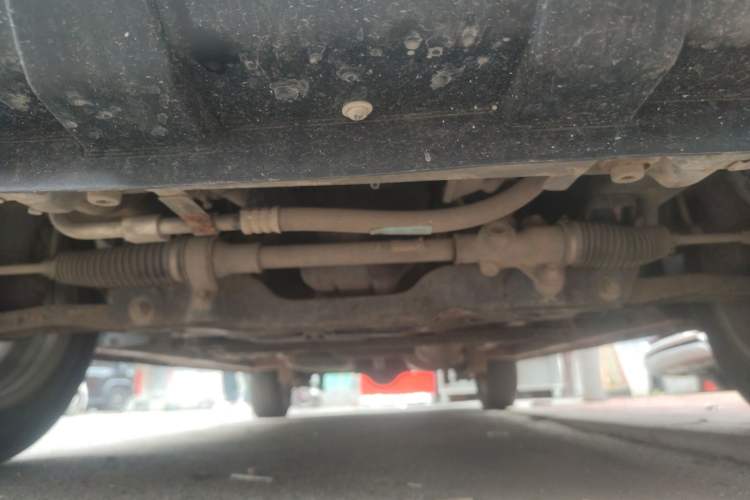 Used CHANGAN KAICHENG Ounuo S 2014 1.5L Base Version Chassis Front